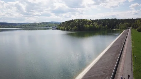 Lake Dobczyce. Water dam, view from the drone. Vídeo Stock 121343533