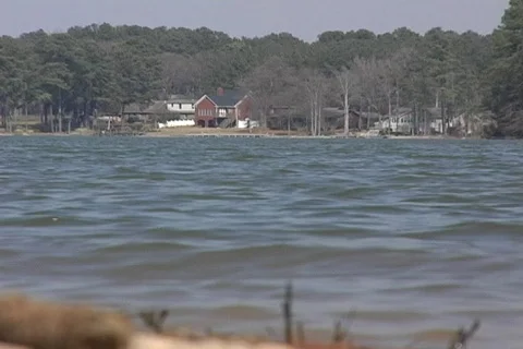 Lake down low 库存影片 110881