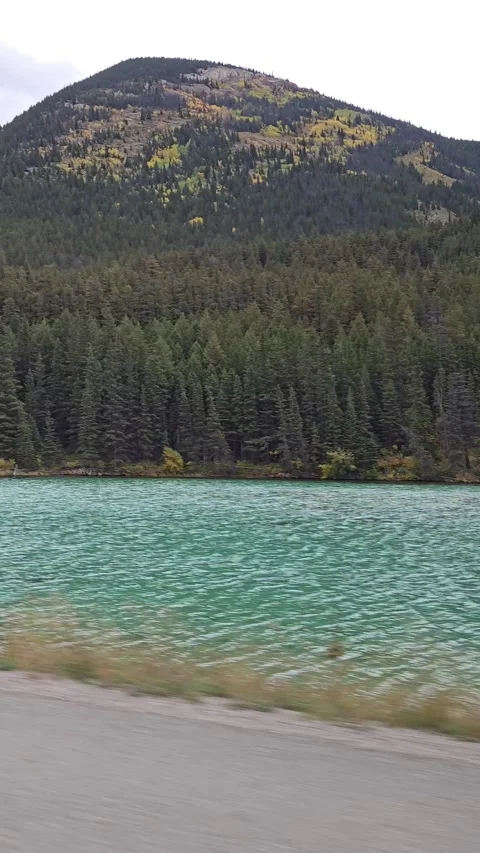 Lake Driveby 2 動画素材 295958886