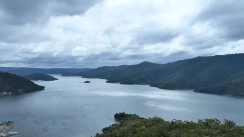 Lake eildon view from the top. Victoria Australia. Stock Footage 289298032