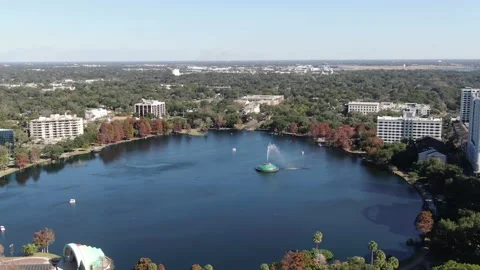 Lake Eola Park and its fountain in downtown Orlando, Central Florida Vídeos de archivo 146134163