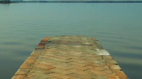 Lake Video stock 690939