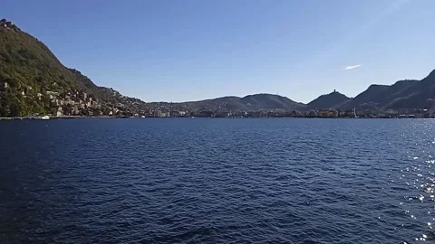 The lake in front of Como Vídeo Stock 222011817