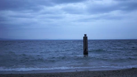 Lake Garda in winter Video stock 86528883