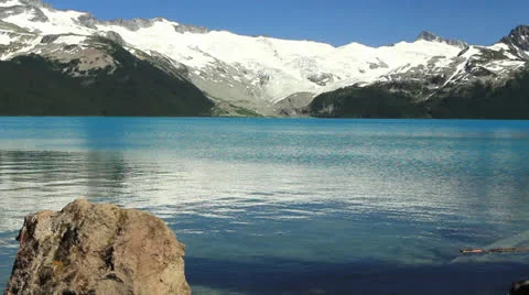 Lake Garibaldi 002.mp4 스톡 동영상 26063348