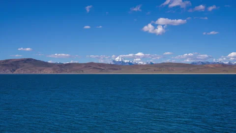 Lake La'angcuo in Tibet Stock Footage 322913020