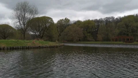 Lake in the park in early spring 動画素材 152997102