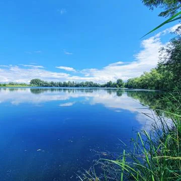 Lake Reflection 库存照片