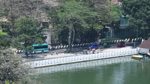 Lake side city Kandy in Sri Lanka Stock-Footage 182097500