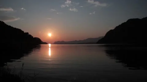 Lake side sunset, Dalyan. 库存影片 64710497