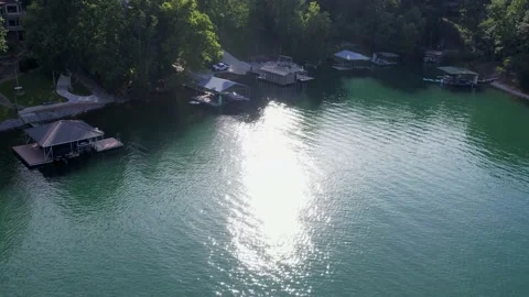 Lake Sparkles 스톡 동영상 220884015