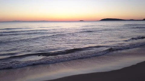 Lake superior waves before dawn Stock Footage 100134633