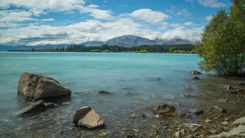 Lake Tekapo with mountain range,4k,timelapse Stock Footage 229716993