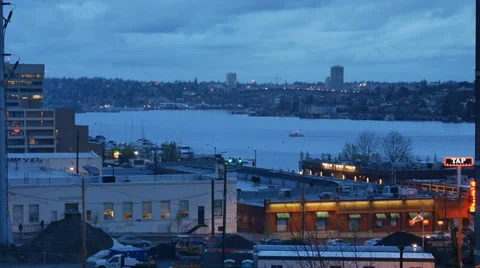 Lake Union at dusk Stock Footage 39132410