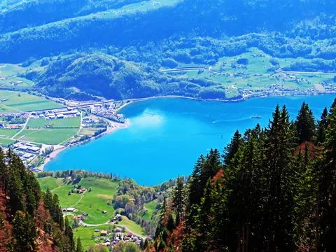Lake Walensee, between the mountain ranges of Churfirsten and Seeztal Stock Photos