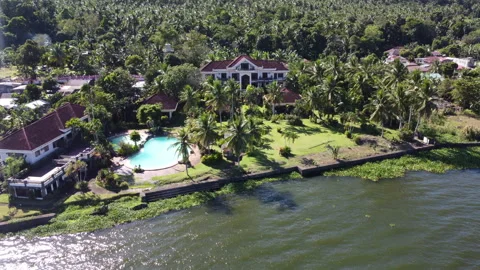 Lakefront Resort Hideaway in the Philippines 库存影片 336980311