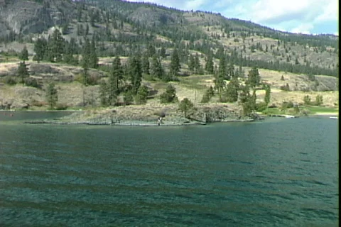 Lakeshore Stock-Footage 818566