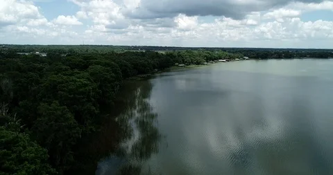 Lakeside view at Trimble Park - Florida Stock Footage 91309188