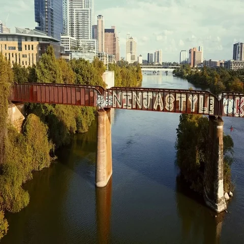 Lamar Bridge over Lady Bird Lake in Austin, Texas Stock-Footage 69525519
