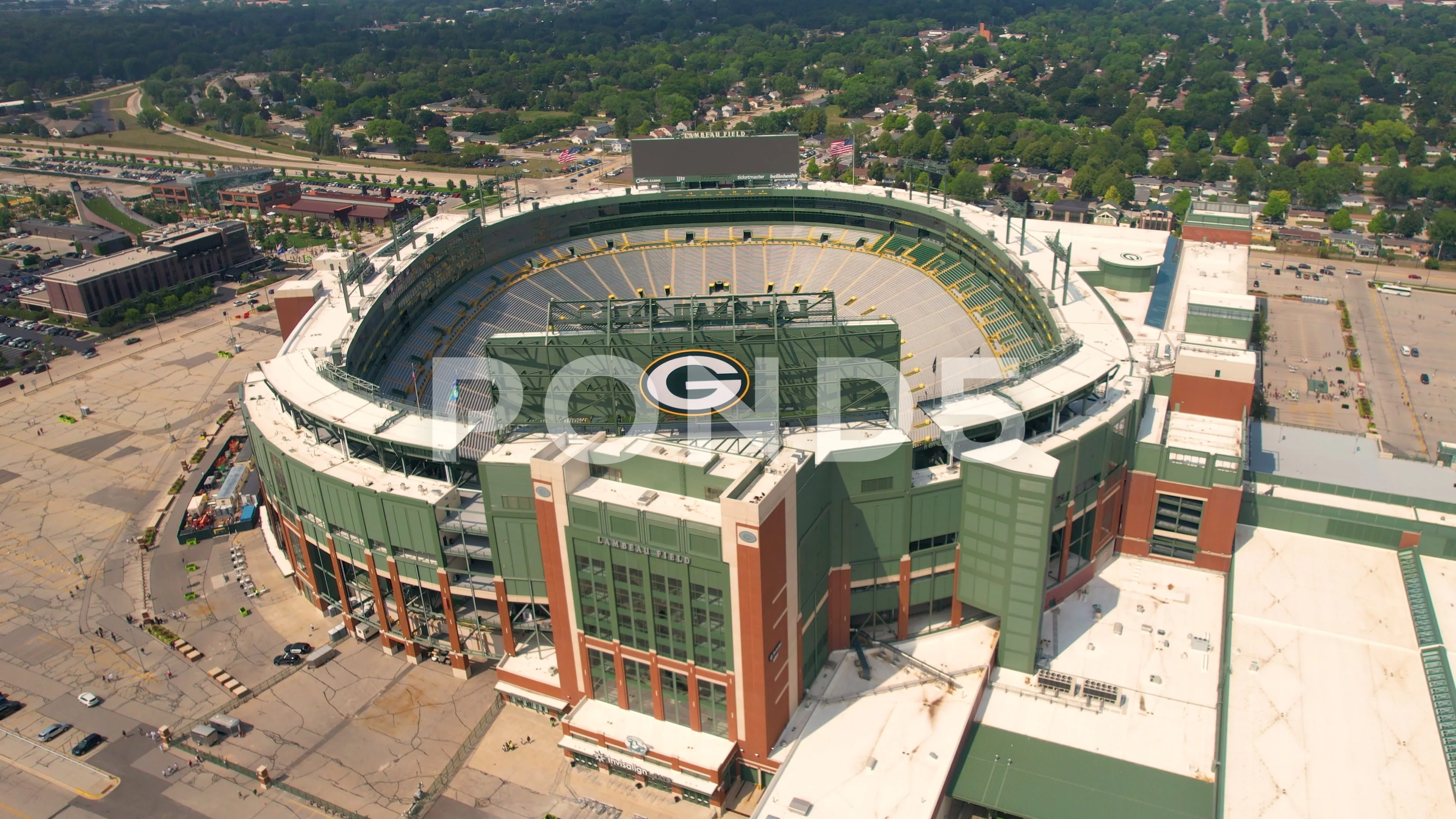 336 Lambeau Field Images, Stock Photos & Vectors