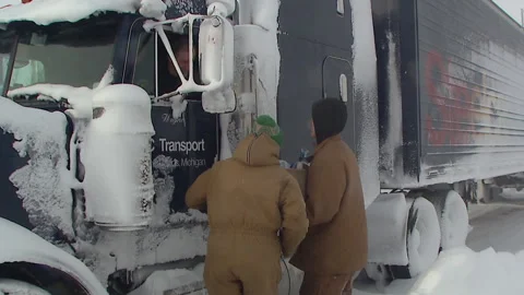 Lambton Ont, Canada Dec 12 2010 Historic blizzard strands thousands on highway Stock Footage 323579241