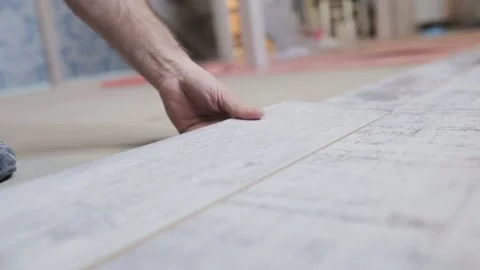 Laminate 001 動画素材 136592760