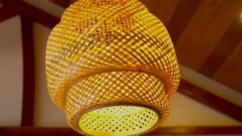 Lamp flicker Vídeos de archivo 201177174