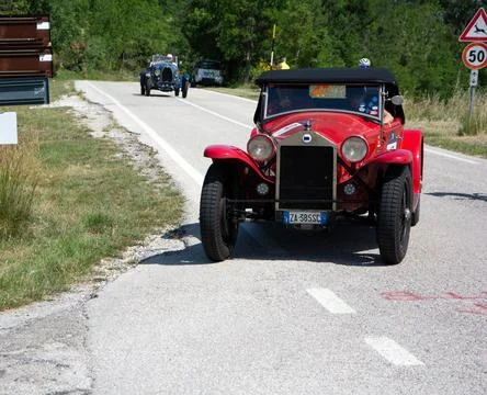 LANCIA LAMBDA SPIDER TIPO 221 CASARO 1929 on an old racing car in rally Mil.. Stock Photos