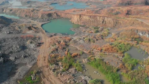 Land 스톡 동영상 229689021