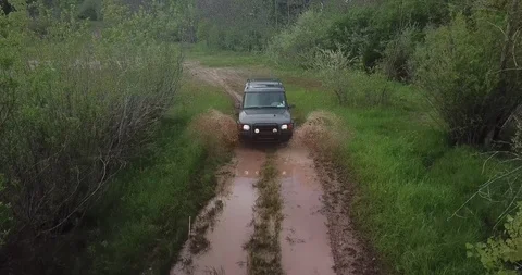 Land Rover Off Roading - Pan Backwards Видео 109136123