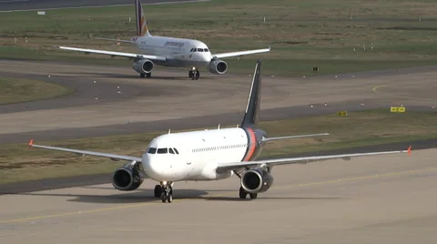 Landed aircrafts Video stock 49490402