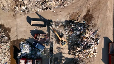 Landfill with Construction waste (CDW). Trash disposal for recycling and re-use. 스톡 동영상 201766179