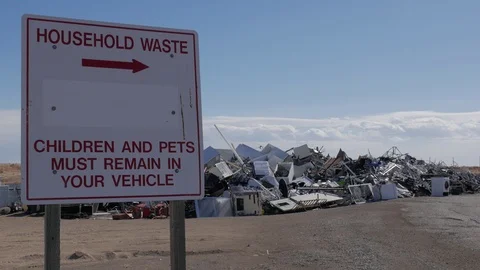 Landfill Medium Shot 스톡 동영상 95821015