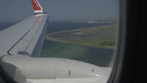 LANDING 01 Stock Footage 153408876