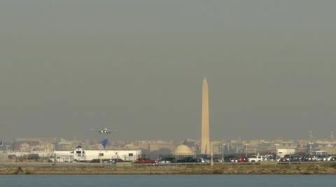 Landing airplane 스톡 동영상 12526533