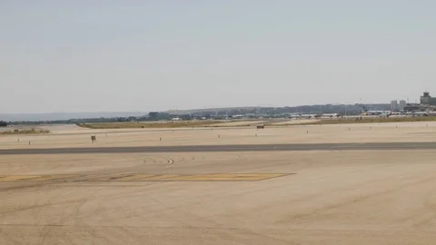 Landing in Barajas Stock Footage 126964318