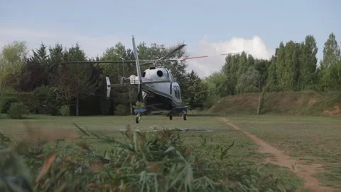 Landing elicopter Stock Footage 143482269