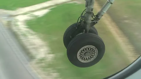 Landing Stock-Footage 8970542