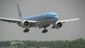 Landing gear from Boeing 777 , KLM HD Footage