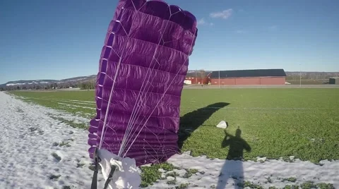 Landing a parachute Stock Footage 53348610
