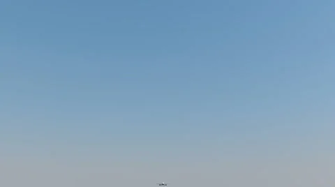 Landing of planr Stockbeeldmateriaal 46969647