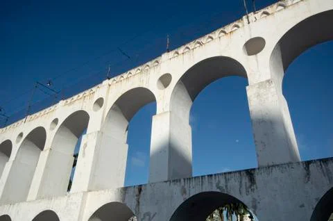 Landmark white arches of Arcos da Lapa in Centro of Rio de Janeiro Brazil. Stock-Fotos