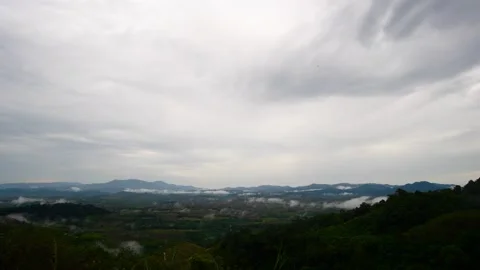 Landscape Cloud Over Mountain. High quality Video Time lapse. 4K. 4096x2304P.  Vídeo Stock 143898796