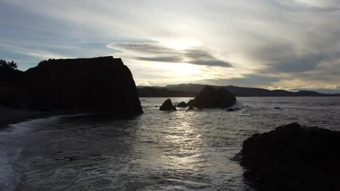 Landscape of the coastline at sunset Vídeo Stock 148240285