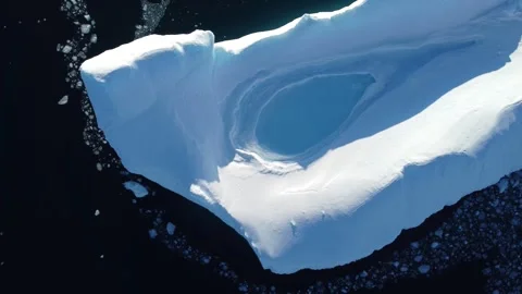 Landscape with glaciers and the South Pole in 4K. Stock-Footage 308533341