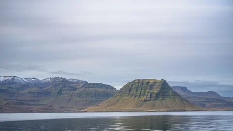 Landscape on Snaefellsnes in Iceland with moving clouds - time lapse - 8K video Vídeos de archivo 323709248