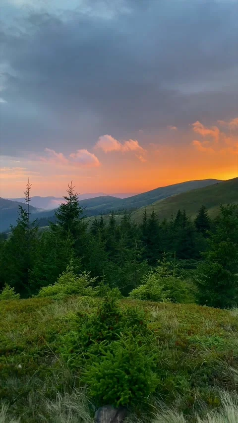 Landscape sunset in the mountains Stock Footage 205503133
