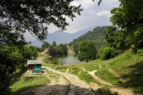 Landscape view of Deoria Tal lake in Uttrakhand, India. Stock Photos