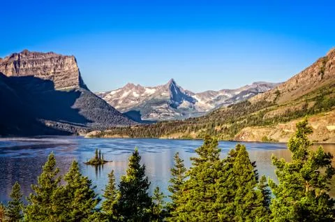 Landscape view of mountain range in glacier np, montana, usa Stock Photos