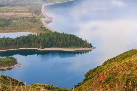 Landscape view over the Lagoa do Fogo in São Miguel Island, Azores, Portugal Foto stock